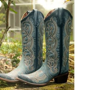 Circle G Teal Embroidered Heeled Boots